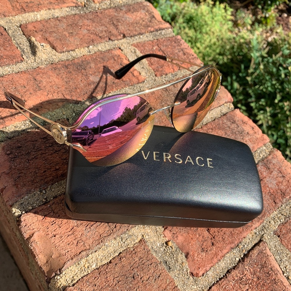 Like New Versace Medusa Visor Sunglasses